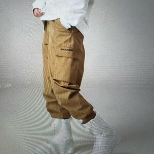 NWT- Men’s Searipe Unisex Stylish Winter Discover Snow Pants